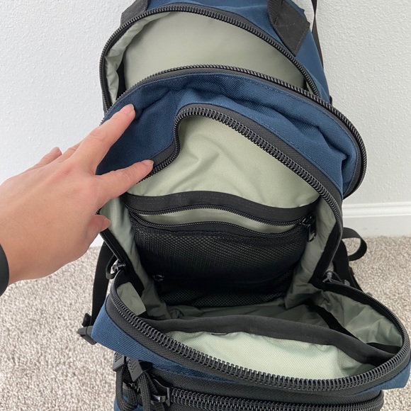 URBRUTEFORCE BACK PACK - Picture 5 of 7